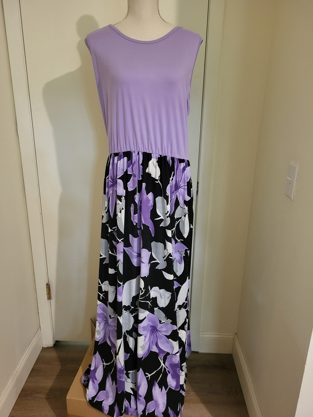 Womens 3X Sleeveless Lilac Tank Black Floral Maxi Dress Vacation Relaxed